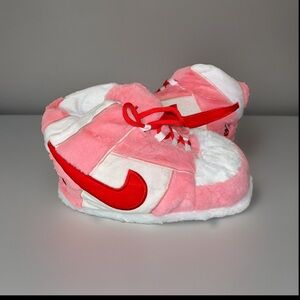 - Nike dunk slippers puffy brand new kids ages 10-17 unisex kids and teena…